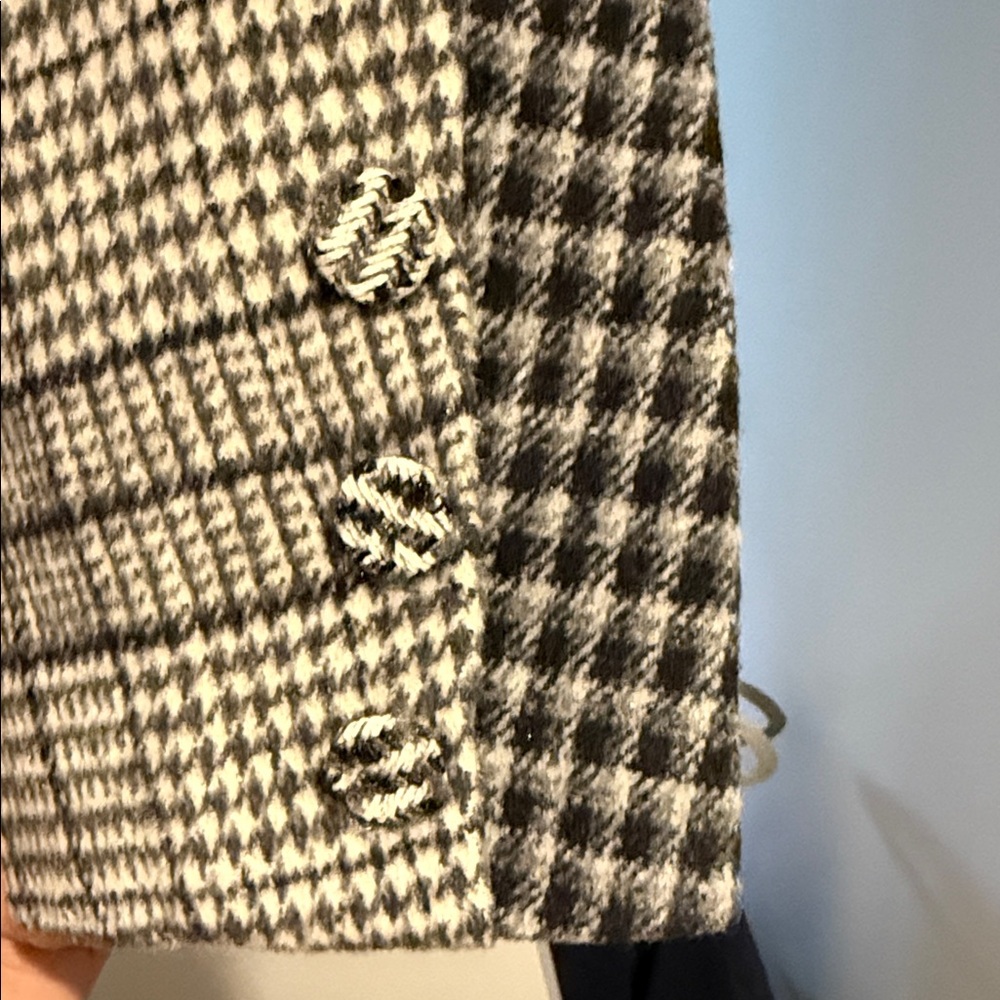 Lovestitch Black and White Plaid Blazer - Picture 2 of 7